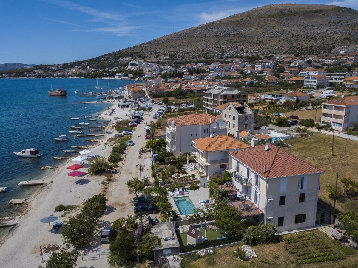 Apartments Gina Trogir Eksteriør bilde
