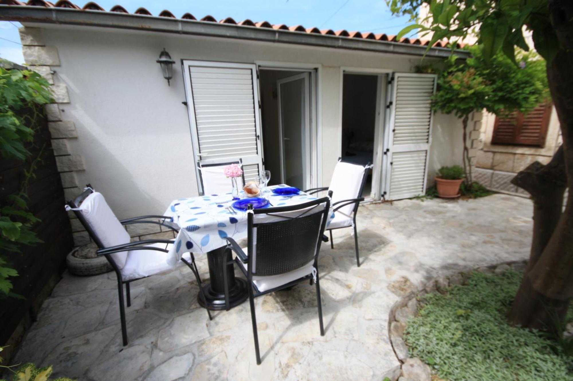 Apartments Gina Trogir Eksteriør bilde